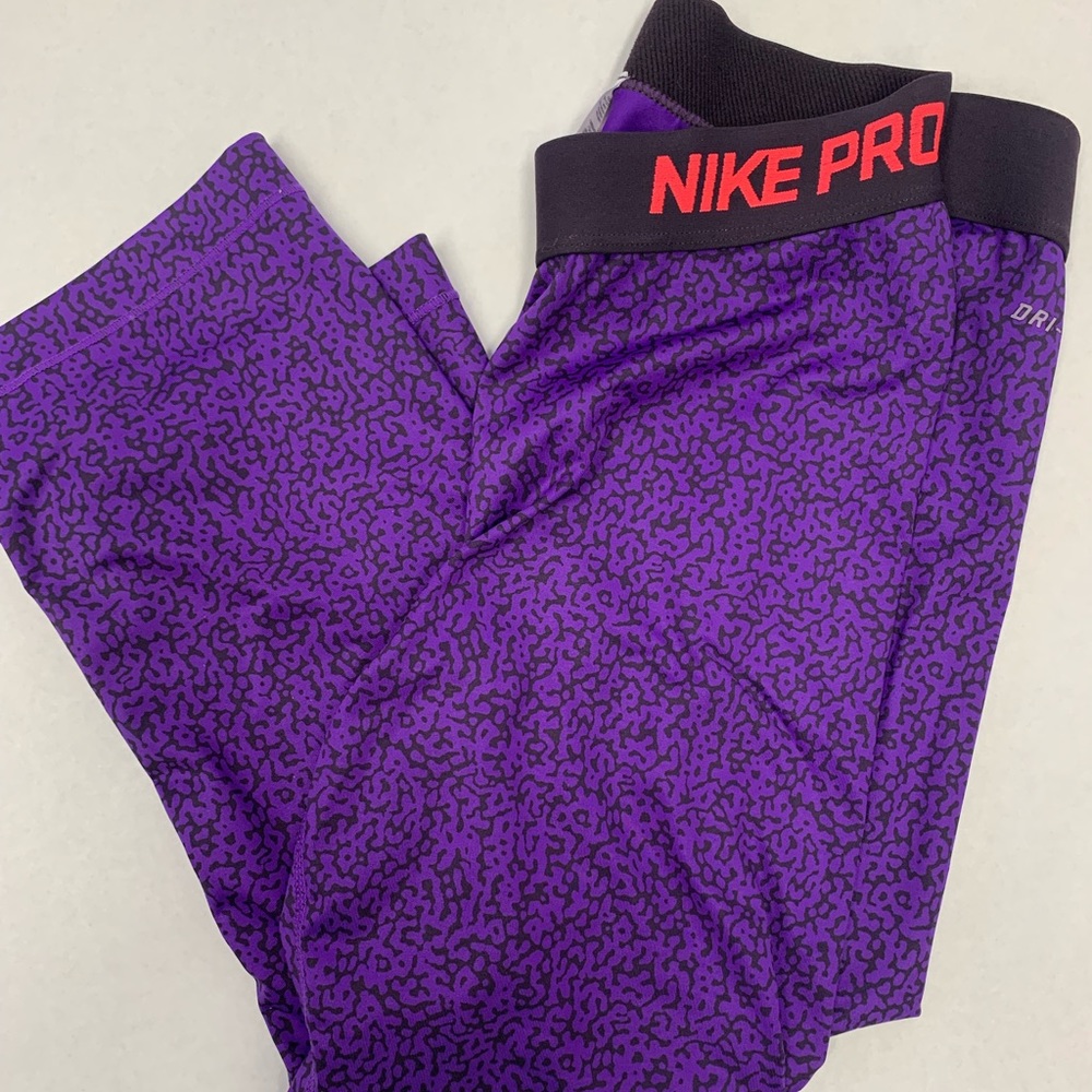 Purple Pattern Nike Leggings. Medium